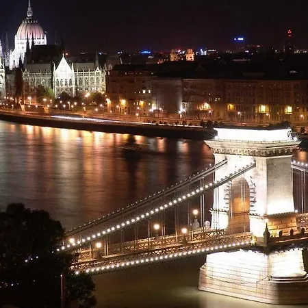 Отель Millennium 3*