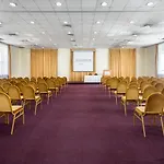 Hotel Millennium