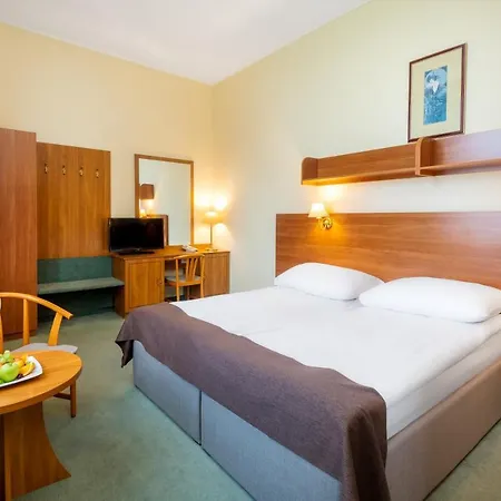 Millennium Hotel 3*