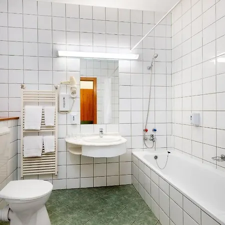 Hotel Millennium 3*
