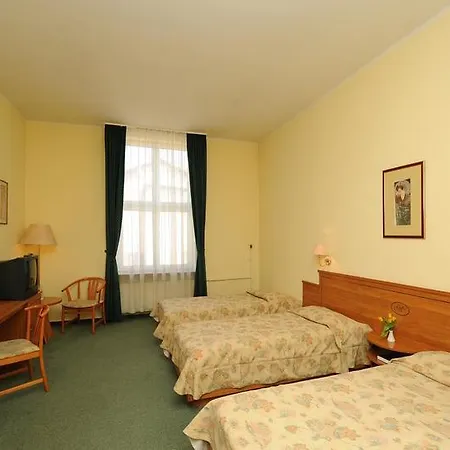 Hotel Millennium 3*