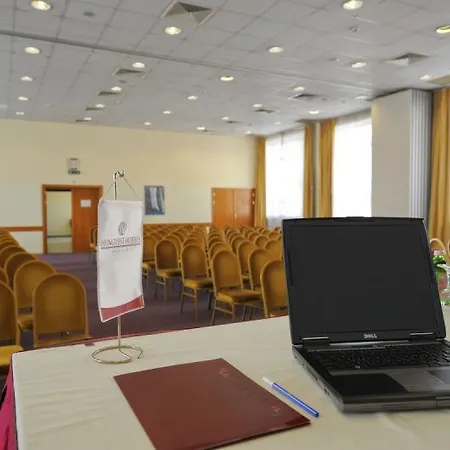 Millennium Hotel 3*
