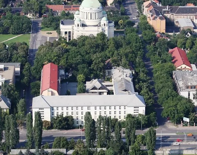 Millennium Отель