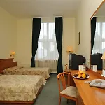 Hotel Millennium 3*